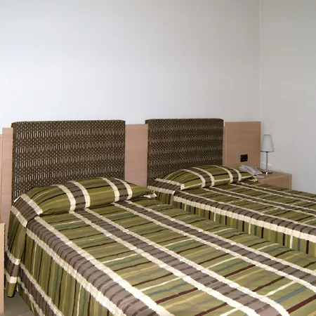 Santo Stefano 3*